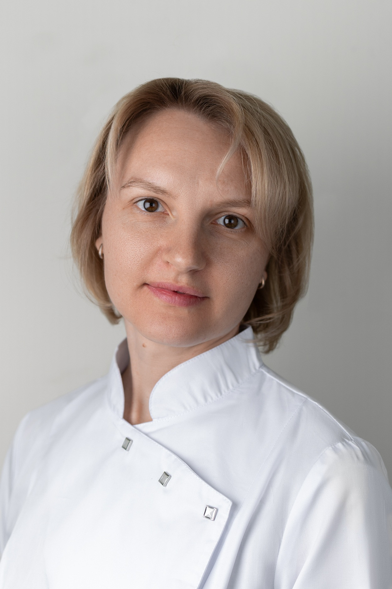 Лесакова Алёна Константиновна
