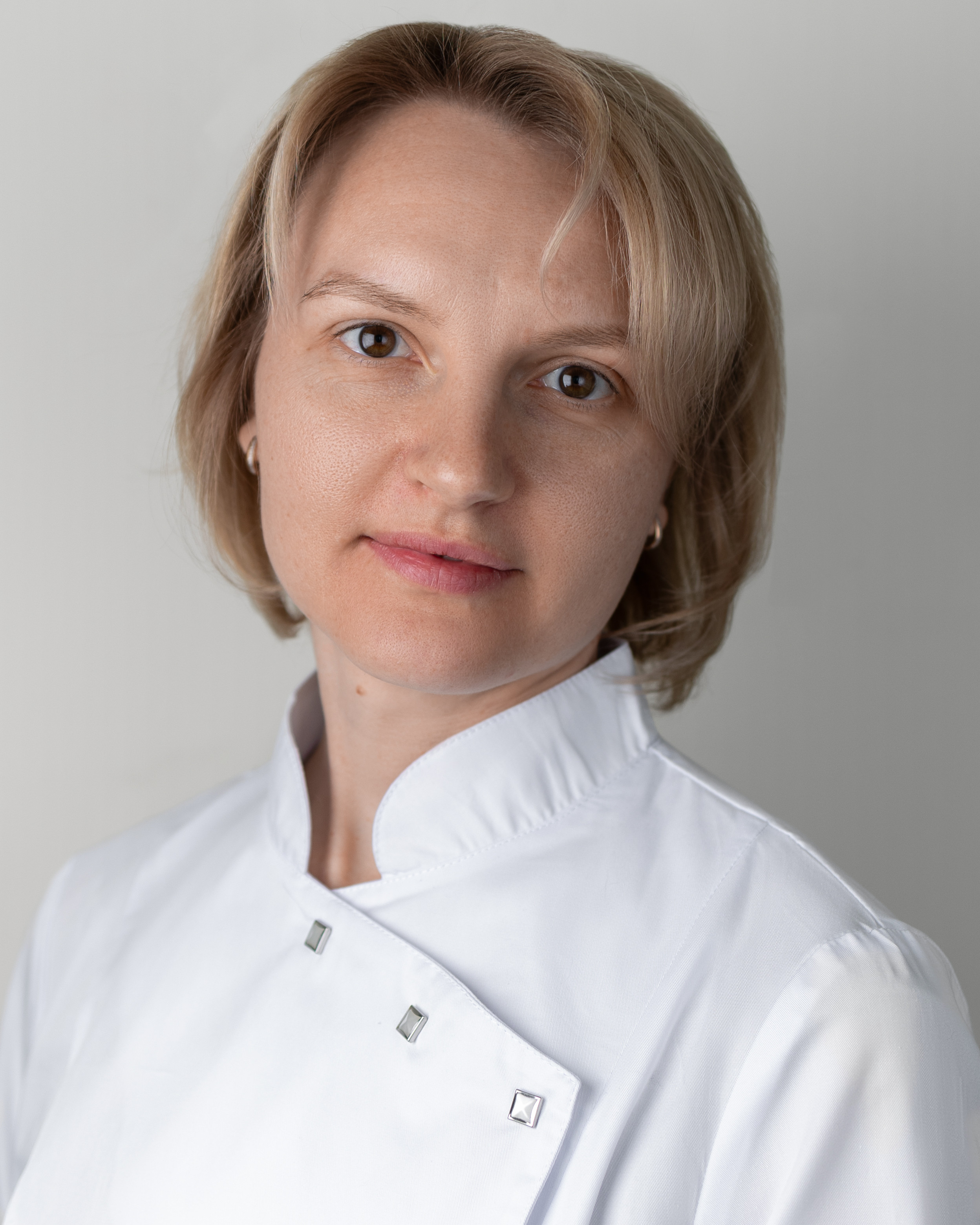 Лесакова Алёна Константиновна