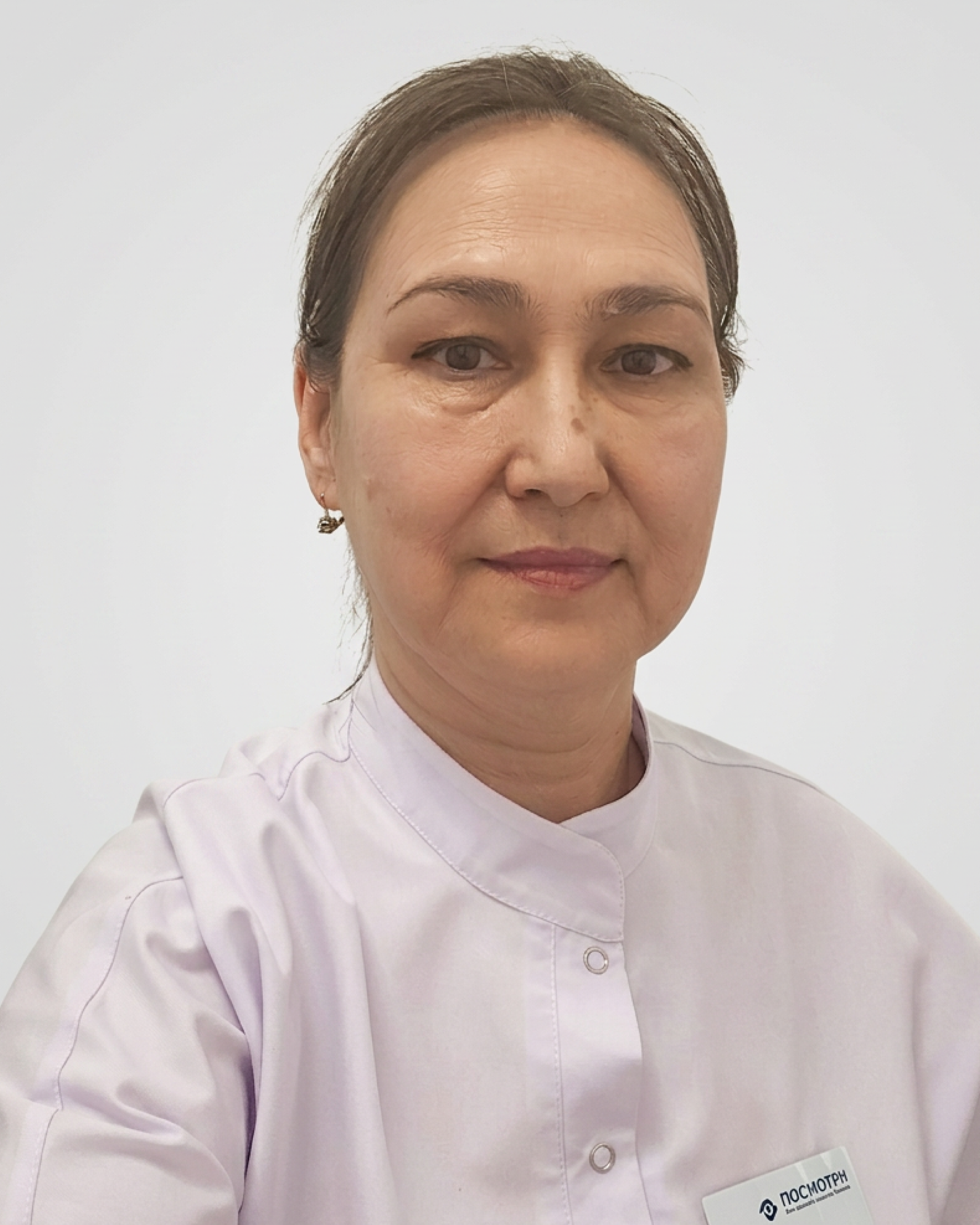 Овезова Сона